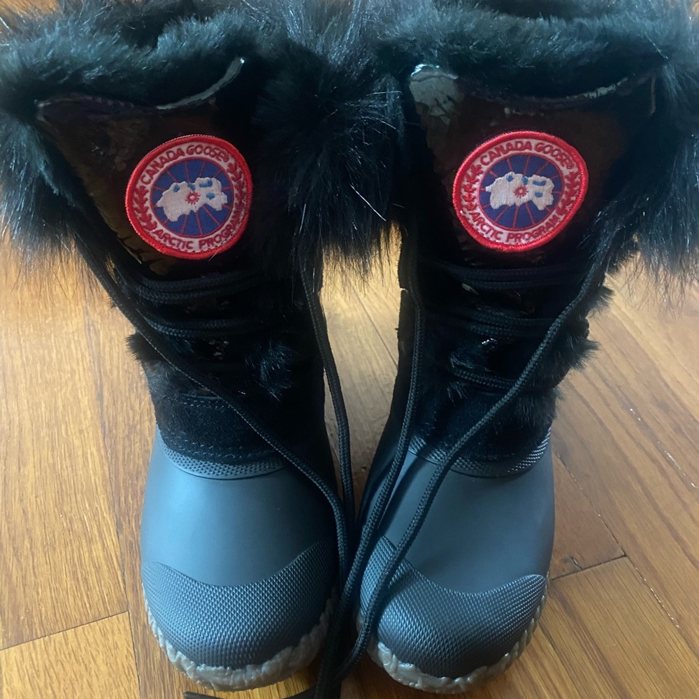 Canada Goose Black Winter Boots